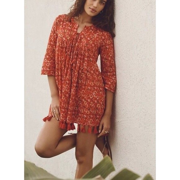 Ro's Garden Dresses & Skirts - Ro's Garden Seychelles Fringe Mini Babydoll Dress Red Floral Medium Feminine